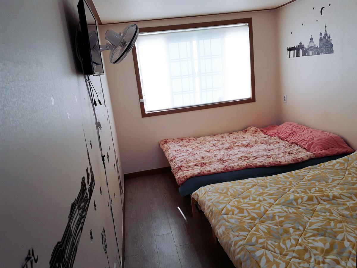 Ocean Capsule Guesthouse جانجنيونج المظهر الخارجي الصورة